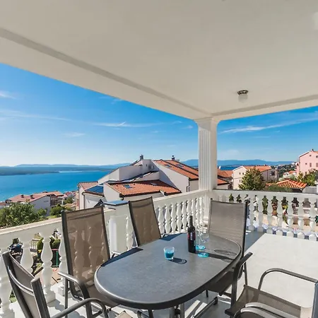 Mit Meerblick Und Pool Apartment
