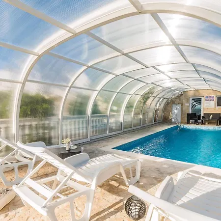 Mit Meerblick Und Pool * تْسْغيكفانِتْسا